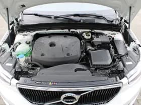 Volvo XC40 thumbnail 37