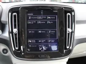 Volvo XC40 thumbnail 43