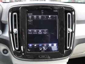 Volvo XC40 thumbnail 44