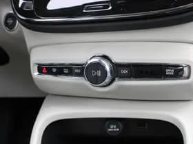 Volvo XC40 thumbnail 49