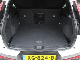 Volvo XC40 thumbnail 7