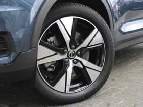 Volvo XC40 thumbnail 12