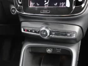 Volvo XC40 thumbnail 54