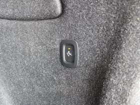 Volvo XC40 thumbnail 9