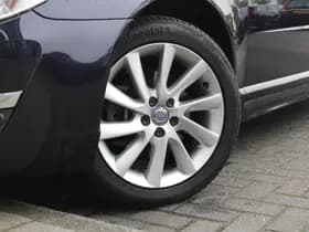 Volvo V70 thumbnail 11