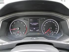 Volkswagen T-Roc thumbnail 21