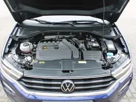 Volkswagen T-Roc thumbnail 37