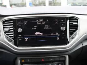 Volkswagen T-Roc thumbnail 43