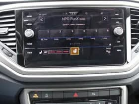 Volkswagen T-Roc thumbnail 45