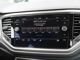Volkswagen T-Roc thumbnail 47