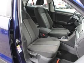 Volkswagen T-Roc thumbnail 50