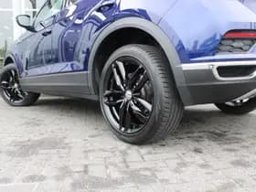 Volkswagen T-Roc thumbnail 57