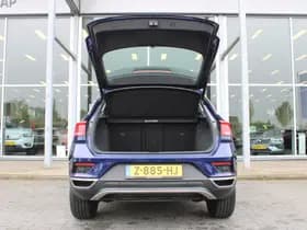 Volkswagen T-Roc thumbnail 7