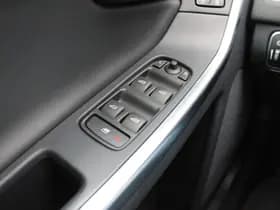 Volvo XC60 thumbnail 17