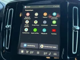 Volvo XC40 Extended Range Plus 82 kWh / Adaptieve cruise control / verwarmbare voorstoelen / Trekhaak / thumbnail 27