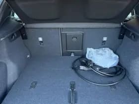 Volvo XC40 Extended Range Plus 82 kWh / Adaptieve cruise control / verwarmbare voorstoelen / Trekhaak / thumbnail 7