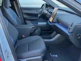 Volvo EX30 Extended Range Ultra 69 kWh / Alleen bij Jacob Schaap / Velgen 21" Everlast / Fusion RED Wrap / Verlaagd / thumbnail 16