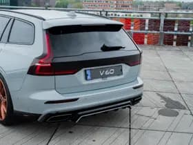 Volvo V60 T6 Plug-in hybrid AWD Plus Dark / Custom made Black Sheep uitvoering / 20" Heico matt Bronze / Heico verlaagd / Geventileerd Amber Leder / thumbnail 3