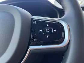 Volvo V60 T6 Plug-in hybrid AWD Plus Dark / Custom made Black Sheep uitvoering / 20" Heico matt Bronze / Heico verlaagd / Geventileerd Amber Leder / thumbnail 27