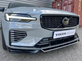 Volvo V60 T6 Plug-in hybrid AWD Plus Dark / Custom made Black Sheep uitvoering / 20" Heico matt Bronze / Heico verlaagd / Geventileerd Amber Leder / thumbnail 10