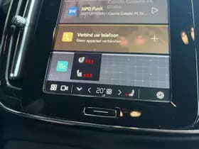 Volvo XC40 Single Motor Plus 69 kWh / Stoel- en stuurverwarming / Achteruitrijcamera / Elektrische achterklep / thumbnail 26