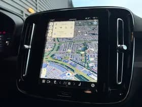 Volvo XC40 Single Motor Plus 69 kWh / Stoel- en stuurverwarming / Achteruitrijcamera / Elektrische achterklep / thumbnail 30