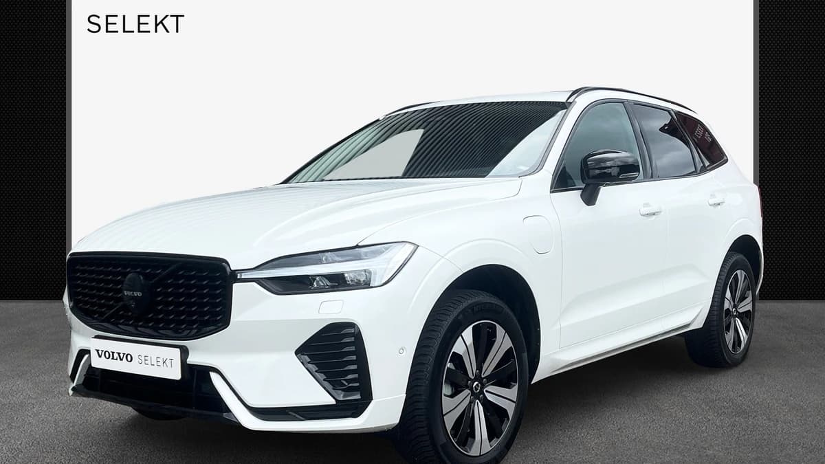Volvo XC60 T8 Plug-in hybrid AWD Ultimate Dark / Luchtvering / Extra getint glas / 360 camera / Trekhaak semi-elektrisch / — foto 1