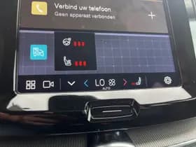 Volvo XC60 T8 Plug-in hybrid AWD Ultimate Dark / Luchtvering / Extra getint glas / 360 camera / Trekhaak semi-elektrisch / thumbnail 26