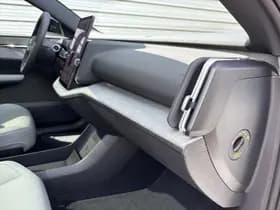 Volvo EX30 Cross Country Twin Motor Performance Ultra 69 kWh / Private lease vanaf 699,- / Cross Country Experience-pakket gratis ter waarde van €2775,- / thumbnail 15