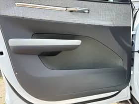 Volvo EX30 Cross Country Twin Motor Performance Ultra 69 kWh / Private lease vanaf 699,- / Cross Country Experience-pakket gratis ter waarde van €2775,- / thumbnail 18