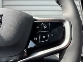 Volvo EX30 Cross Country Twin Motor Performance Ultra 69 kWh / Private lease vanaf 699,- / Cross Country Experience-pakket gratis ter waarde van €2775,- / thumbnail 21