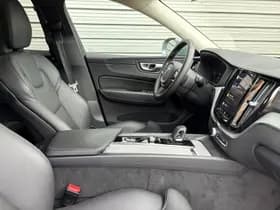 Volvo XC60 T8 455PK Plug-in hybrid AWD Plus Bright / 20" Velgen / 360 Camera / BLIS / thumbnail 17