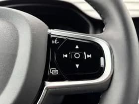 Volvo V60 T6 Plug-in hybrid AWD Plus Dark / Rondomzichtcamera / Elektr. inklapbare trekhaak / Harman/Kardon / thumbnail 21