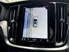 Volvo V60 T6 Plug-in hybrid AWD Plus Dark / Rondomzichtcamera / Elektr. inklapbare trekhaak / Harman/Kardon / thumbnail 27