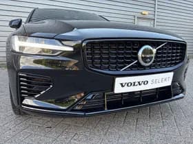Volvo V60 2.0 T6 Plug-in hybrid AWD Plus Dark / 360° Camera / Blis / Harman Kardon Premium / thumbnail 4