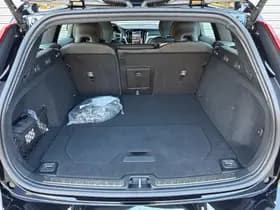 Volvo V60 2.0 T6 Plug-in hybrid AWD Plus Dark / 360° Camera / Blis / Harman Kardon Premium / thumbnail 7