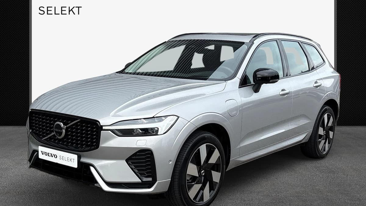 Volvo XC60 T6 Plug-in hybrid AWD Ultra Dark / Harman/Kardon / Panoramadak / Trekhaak / — foto 1