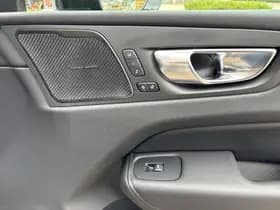 Volvo XC60 T6 Plug-in hybrid AWD Ultra Dark / Harman/Kardon / Panoramadak / Trekhaak / thumbnail 24