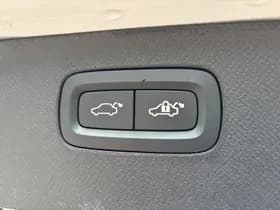 Volvo XC90 2.0 T8 Recharge AWD Ultimate Dark / Luchtvering / Trekhaak / 360 Camera / thumbnail 23