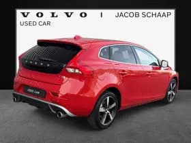 Volvo V40 1.5 T3 Polar+ Sport R-Design / Panoramadak / Cruise control / Stoelverwarming / thumbnail 2
