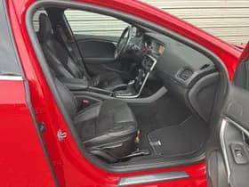 Volvo V40 1.5 T3 Polar+ Sport R-Design / Panoramadak / Cruise control / Stoelverwarming / thumbnail 14