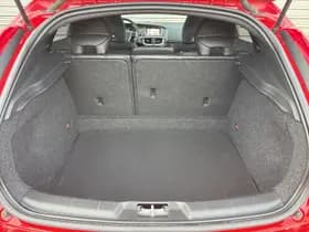 Volvo V40 1.5 T3 Polar+ Sport R-Design / Panoramadak / Cruise control / Stoelverwarming / thumbnail 7