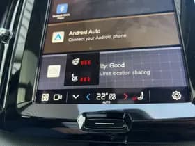 Volvo XC60 2.0 T6 Plug-in hybrid AWD Plus Dark / Panoramadak / elektr. stoelen met geheugen / trekhaak / thumbnail 28