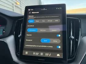 Volvo XC60 2.0 T6 Plug-in hybrid AWD Plus Black Edition / Nieuw uit voorraad / 21" Glossy Black / head-up display / elektrisch glazen panorama-dak / thumbnail 29