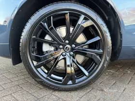 Volvo XC60 2.0 T6 Plug-in hybrid AWD Plus Black Edition / Nieuw uit voorraad / 21" Glossy Black / head-up display / elektrisch glazen panorama-dak / thumbnail 6