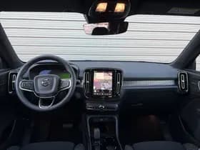 Volvo EX40 Extended Range Ultra Black Ed. / panoramadak / Rondomzichtcamera / Harman/Kardon / Stuur- en stoelverwarming / thumbnail 16