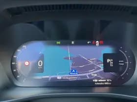 Volvo EX40 Extended Range Ultra Black Ed. / panoramadak / Rondomzichtcamera / Harman/Kardon / Stuur- en stoelverwarming / thumbnail 19