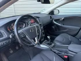 Volvo V40 2.0 D2 Nordic+ / LED koplampen / Trekhaak / Achteruitrijcamera / Stoelverwarming / thumbnail 11