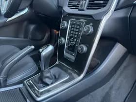 Volvo V40 2.0 D2 Nordic+ / LED koplampen / Trekhaak / Achteruitrijcamera / Stoelverwarming / thumbnail 23