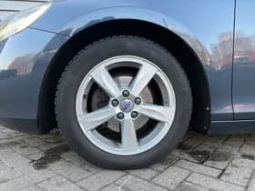 Volvo V40 2.0 D2 Nordic+ / LED koplampen / Trekhaak / Achteruitrijcamera / Stoelverwarming / thumbnail 6